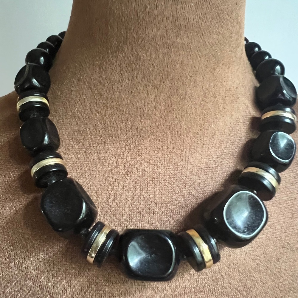 Vintage Black Chunky Bead Statement Necklace Gold Tone 18 Inch Dark Academia